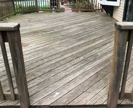 deck before cleaning